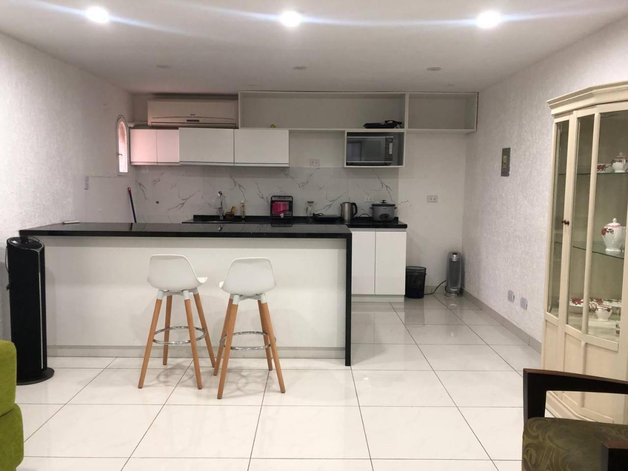 Departamento En Corazon De Miraflores Apartment *